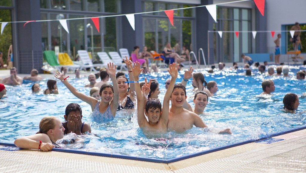 Viel Spaß und gute Laune bei den Ferienaktionen in den Neusser Bädern