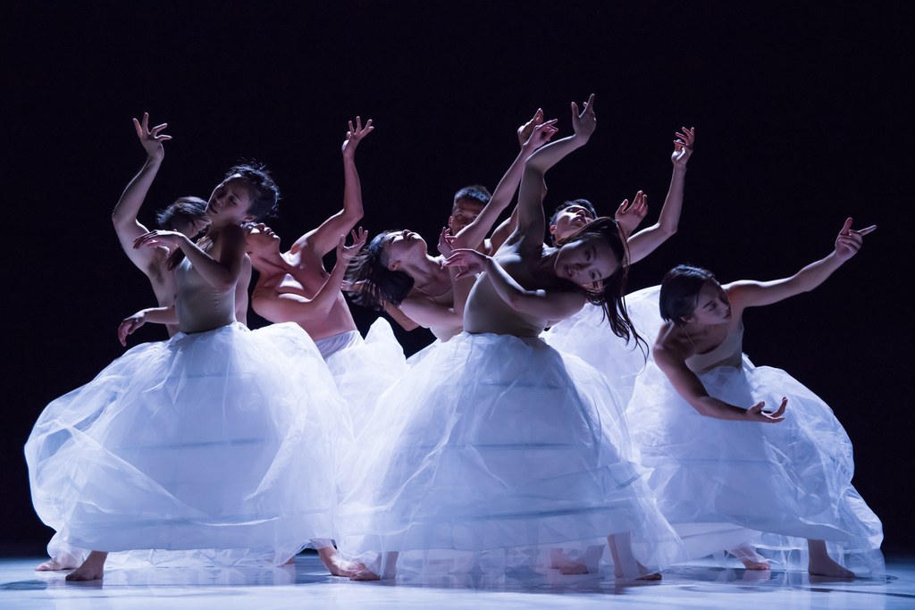 Foto: B.DANCE – „Floating Flowers“ © Chang-Chih Chen